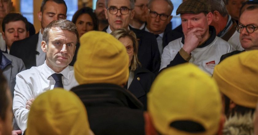 Fransa Cumhurbaşkanı Macron'un tarım fuarında protesto edilen resepsiyonu