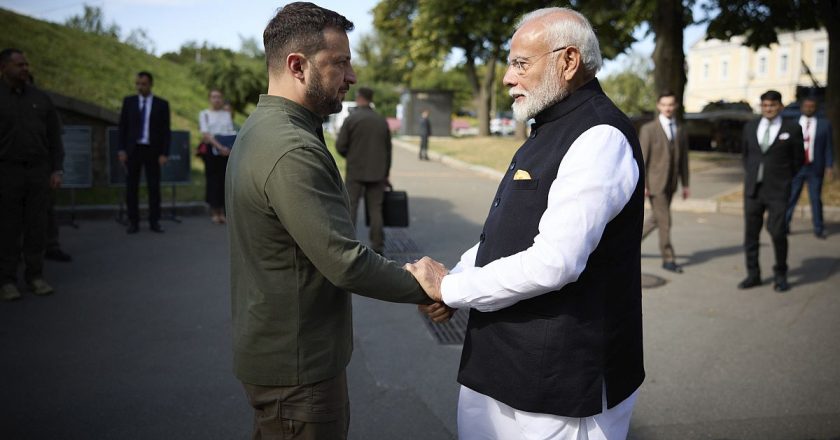 Hindistan Başbakanı Modi barış için Ukrayna'ya yardım teklifinde bulundu