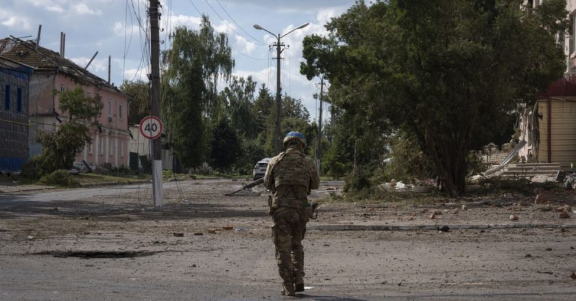 Zelenskiy, yeni hava savunma sistemlerinin temini konusunda müttefikleriyle görüşüleceğini duyurdu