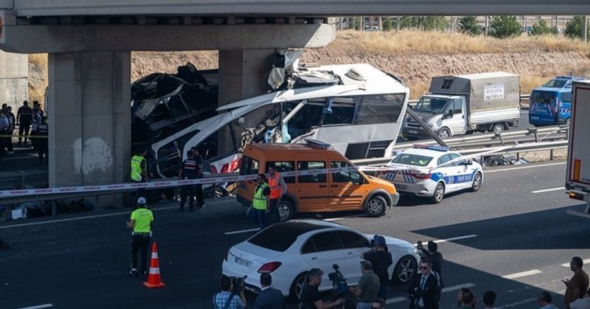 Ankara'daki otobüs kazasında hayatını kaybedenlerin yakınları konuştu: “Bir ay sonra evlendiler” – Son Dakika Türkiye Haberleri