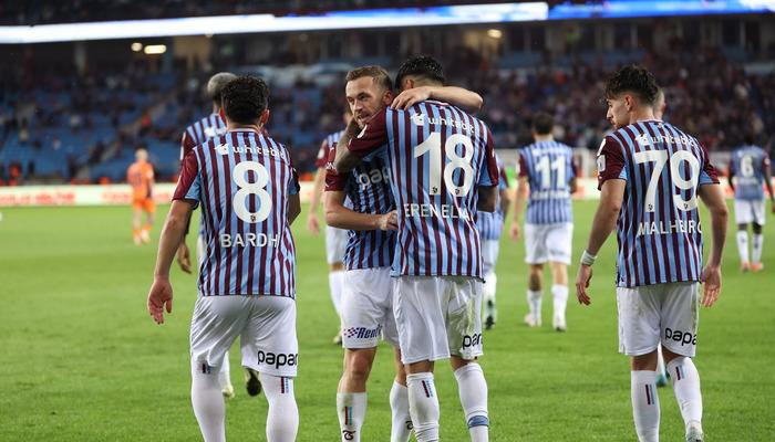 Trabzonspor molalarda güldü! Başakşehir’i 1-0 mağlup etti