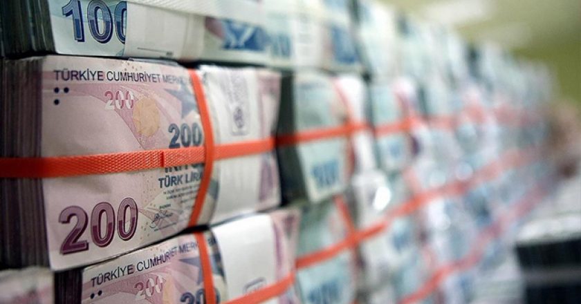 Bankacılık sektörünün mevduat ve kredi hacmi arttı