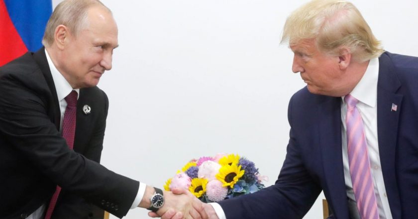 Trump: Putin benimle en kısa sürede görüşmek istediğini söyledi