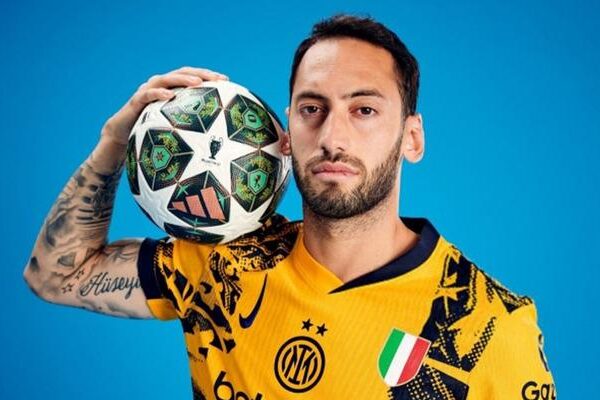 Hakan Çalhanoğlu’nun paylaşımı Galatasaray taraftarını harekete geçirdi! Bu sefer geliyor mu?