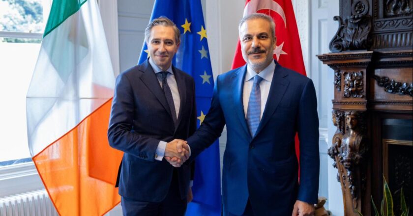 Bakan Fidan İrlanda Başbakan Yardımcısı Harris ile görüştü