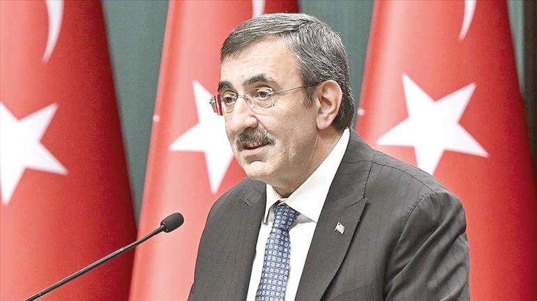 Hazine Bakanı Şimşek
