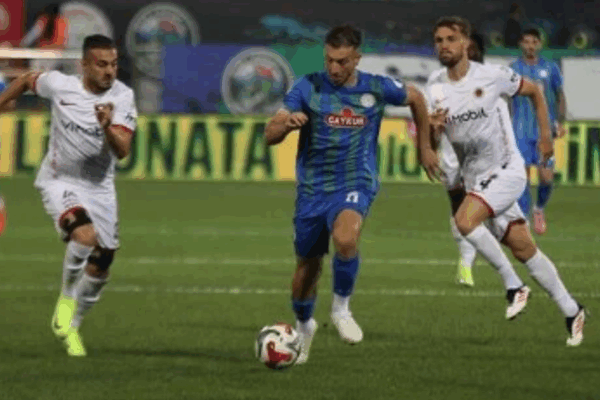 Süper Lig’de inanılmaz son! Galibiyet 90+3’te geldi, 90+9’da penaltı kaçtı –