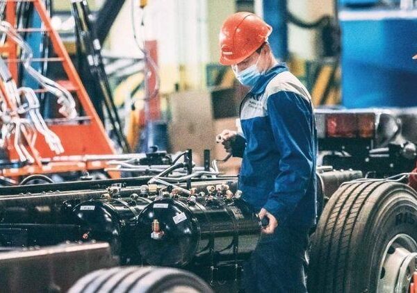 Ford Otosan’dan sonra Anadolu Isuzu da yurtdışında fabrika satın alıyor… Yükselen duvarları yatırımla aşacaklar