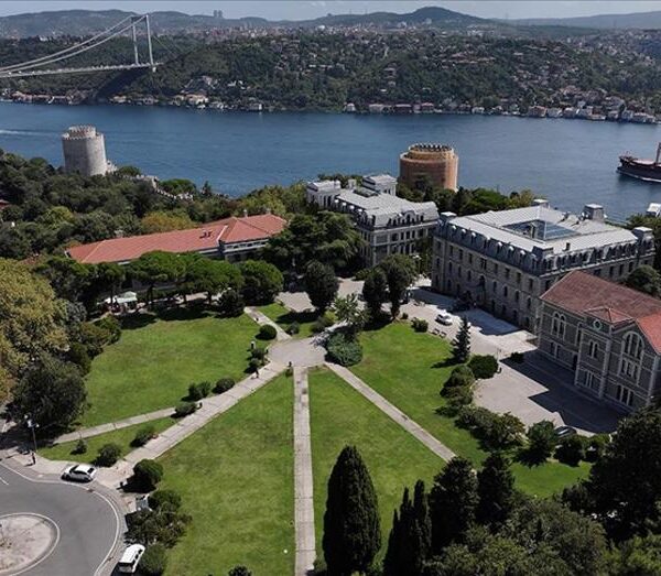 Türkiye’nin 6 üniversitesi mühendislikte Avrupa’nın en iyi 150’sinde!